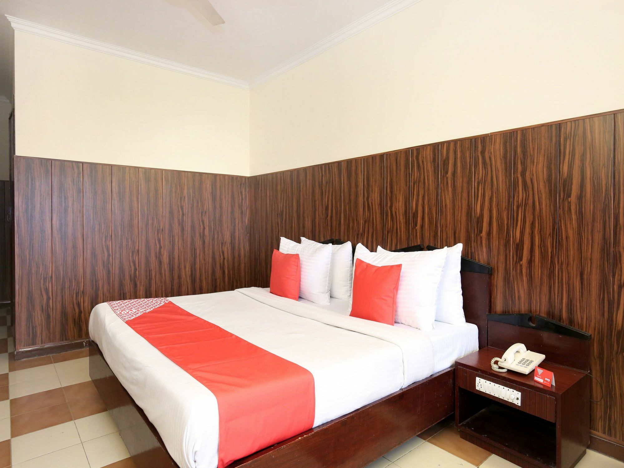 Hotel Oscar Regency Panchkula Luaran gambar