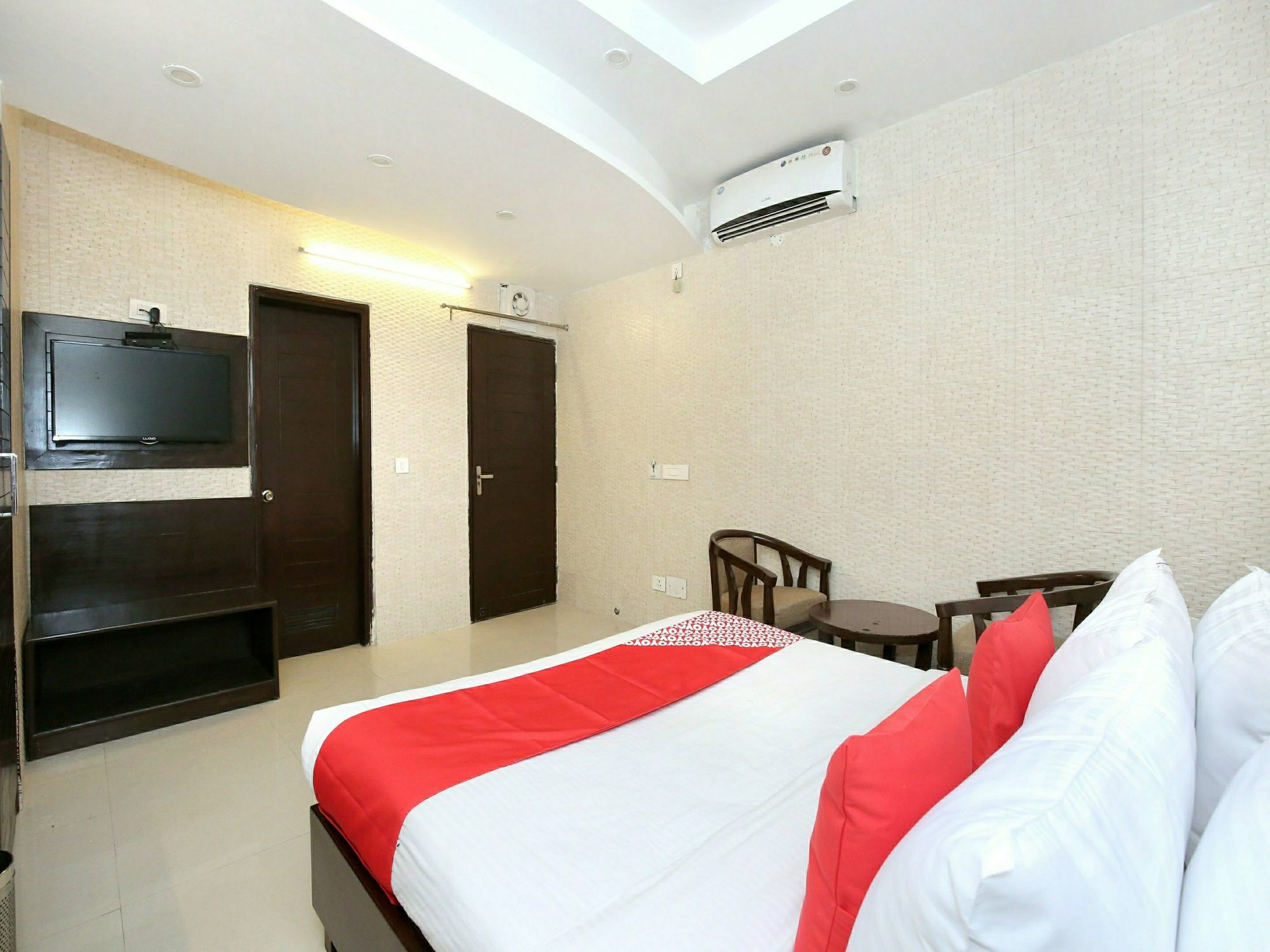 Hotel Oscar Regency Panchkula Luaran gambar