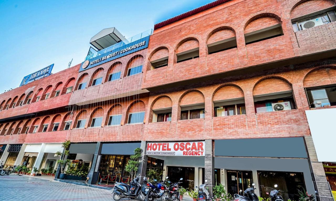 Hotel Oscar Regency Panchkula Luaran gambar
